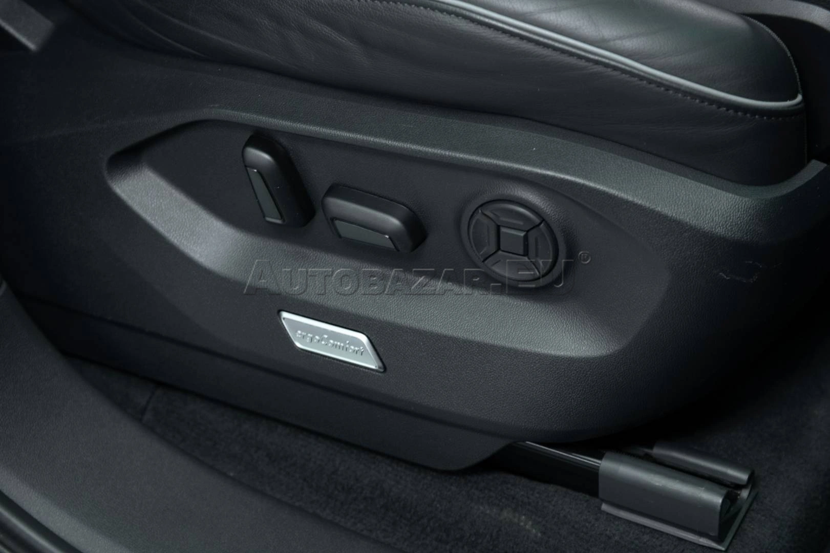 Volkswagen Touareg 2018 na predaj – fotografia 13