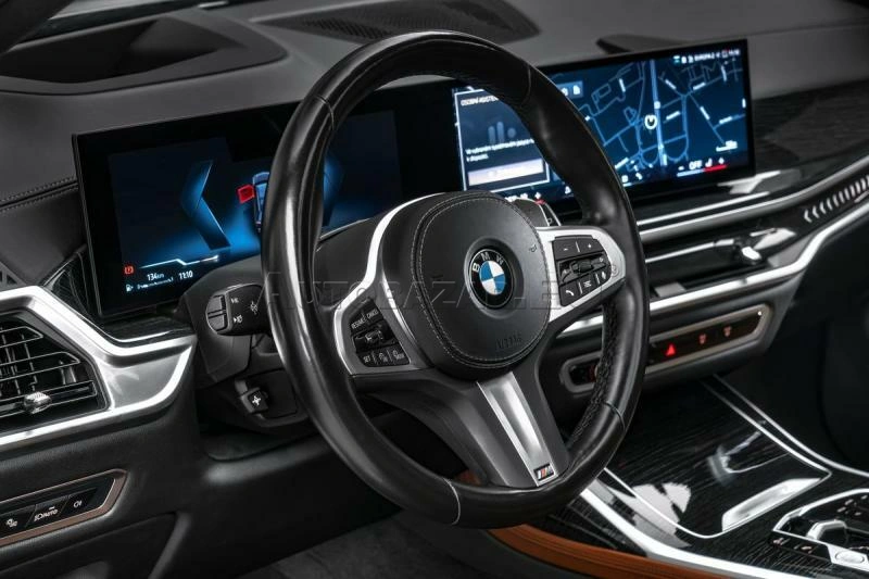 BMW X7 2023 na predaj – fotografia 16
