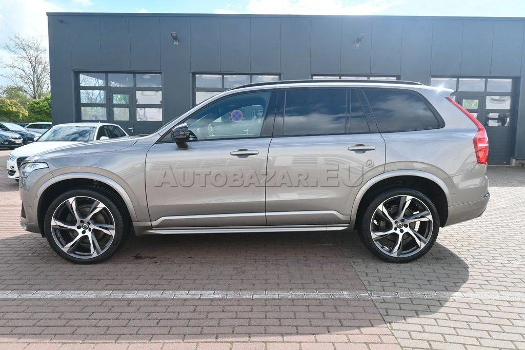 Volvo XC90 XC 90 B5 235k Drive-E R-Design AWD A/T 7m