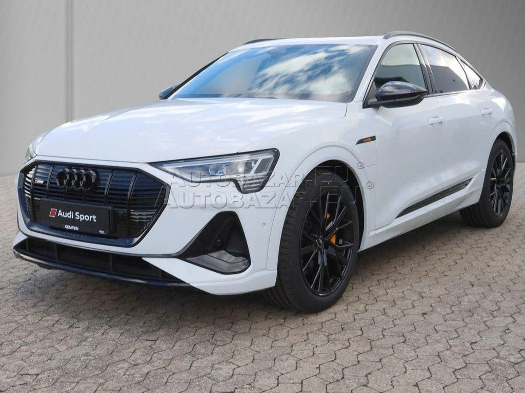 Audi e-tron 50 quattro Sportback S line
