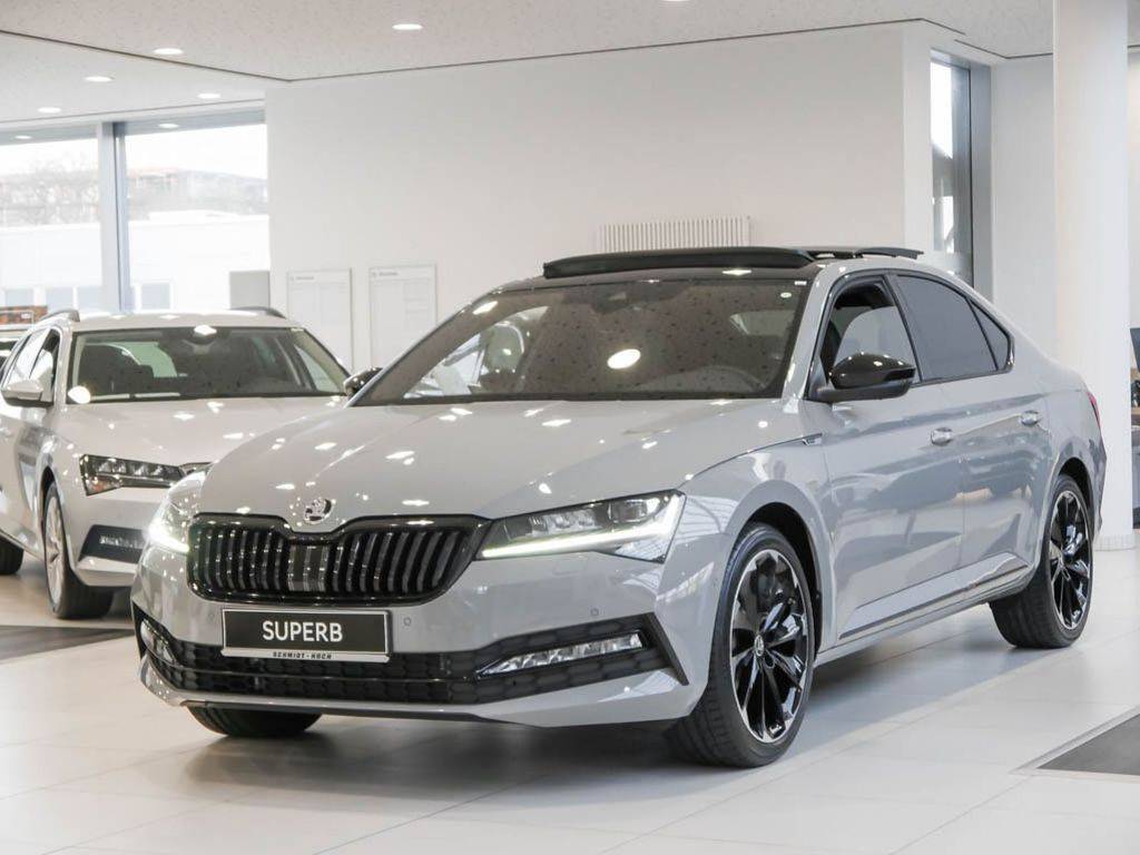Škoda Superb 2.0 TDI SCR Sportline 4x4 DSG