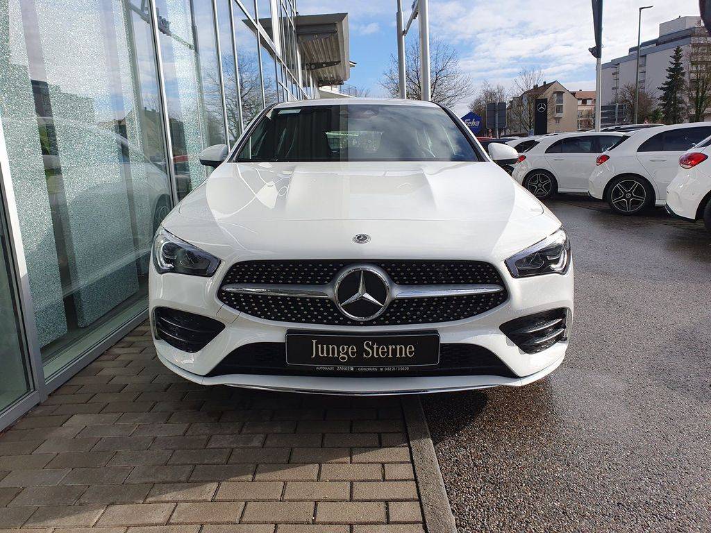 Mercedes-Benz CLA Shooting Brake SB 220 d A/T
