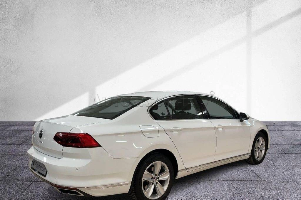 Volkswagen Passat 2.0 TDI EVO Elegance DSG