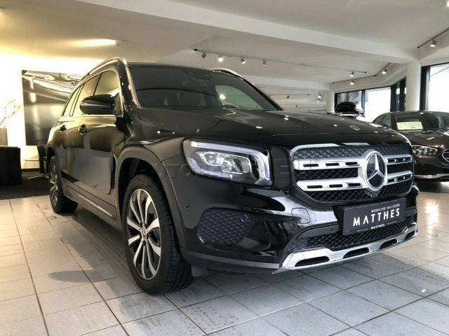 Mercedes-Benz GLB 200d A/T
