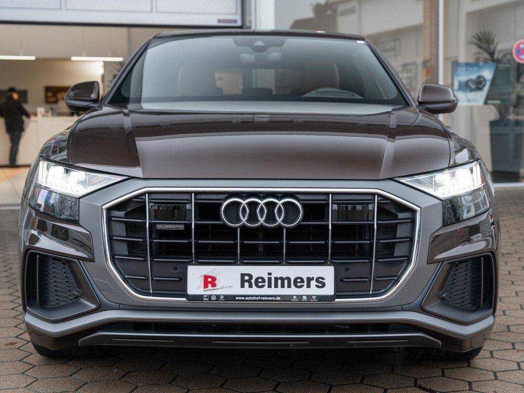 Audi Q8 50 3.0 TDI mHEV quattro tiptronic