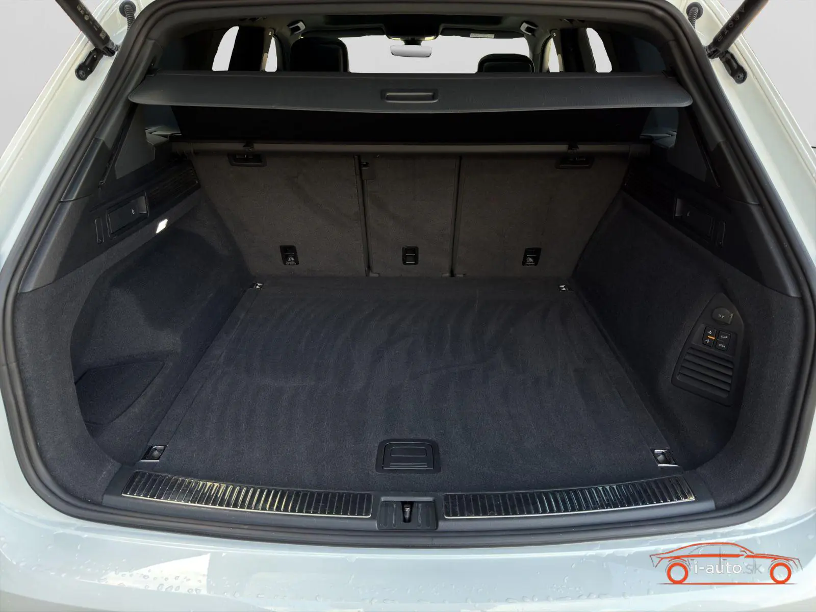 Volkswagen Touareg 2022 na predaj – fotografia 15