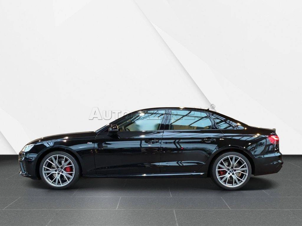 Audi A4 40 2.0 TDI mHEV quattro S line S tronic