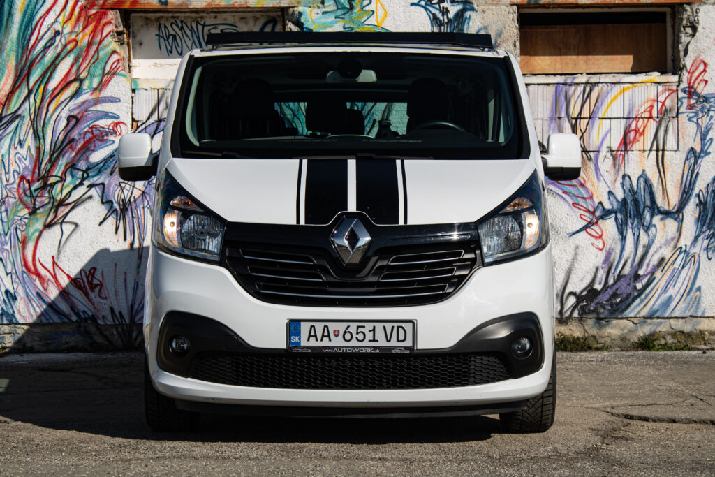 Renault Trafic Minibus