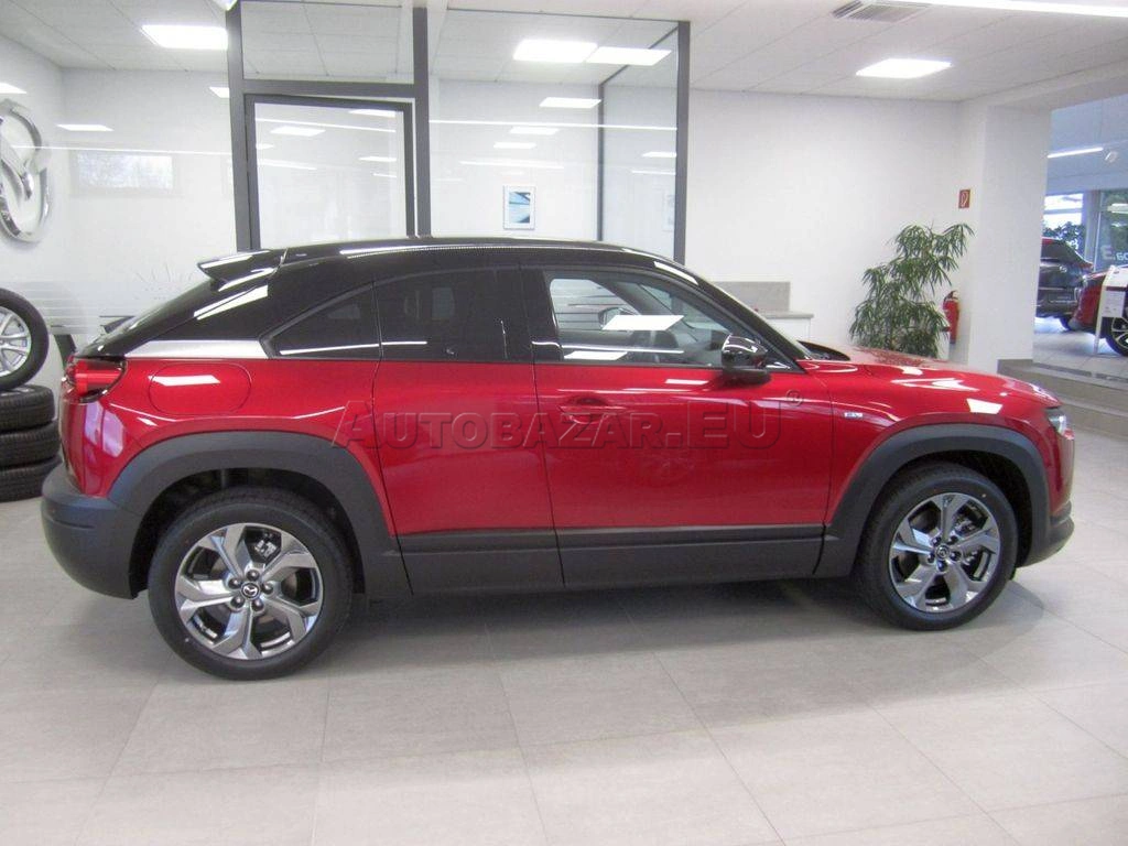 Mazda MX-30 e-Skyactiv EV Advantage