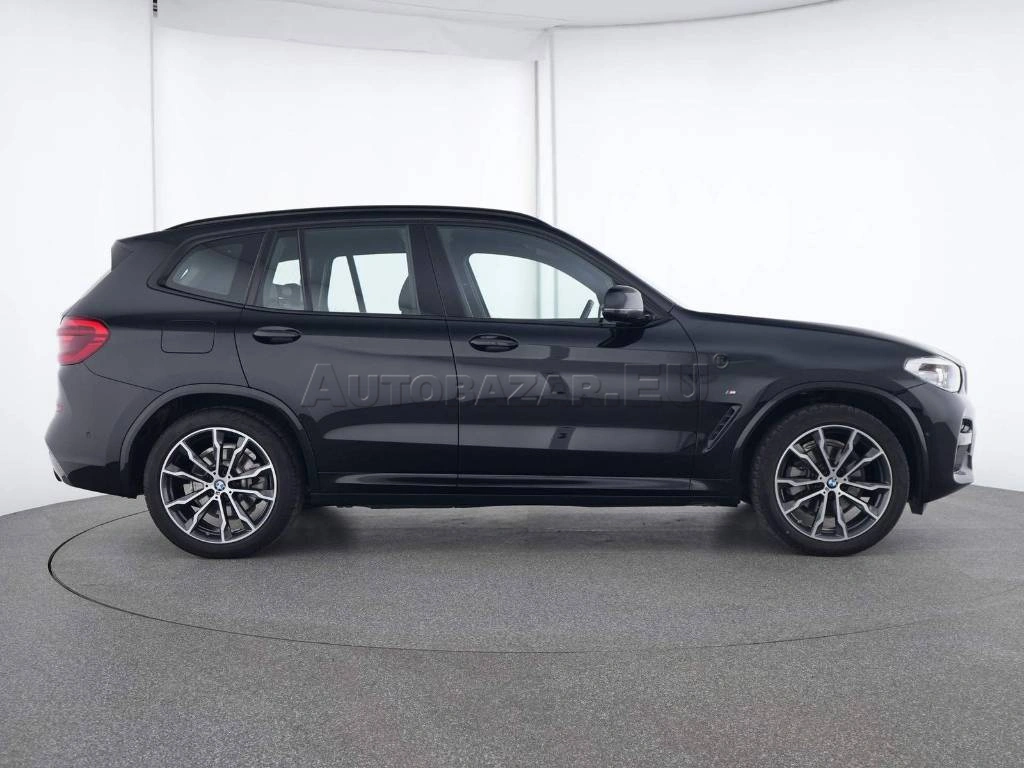 BMW X3 xDrive20i A/T