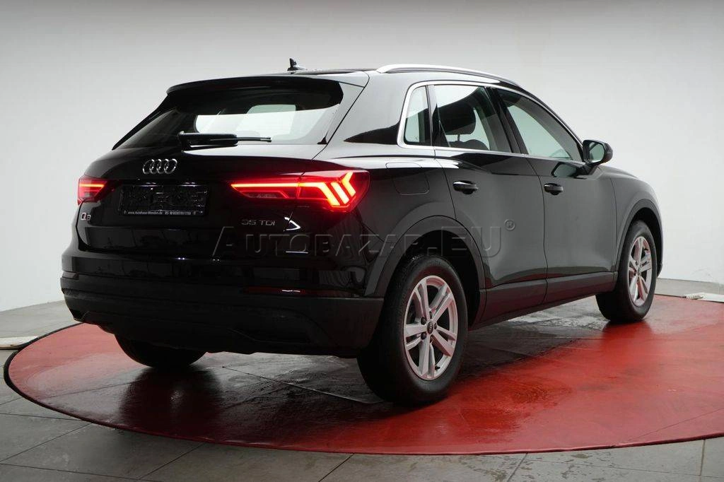 Audi Q3 35 2.0 TDI  S tronic