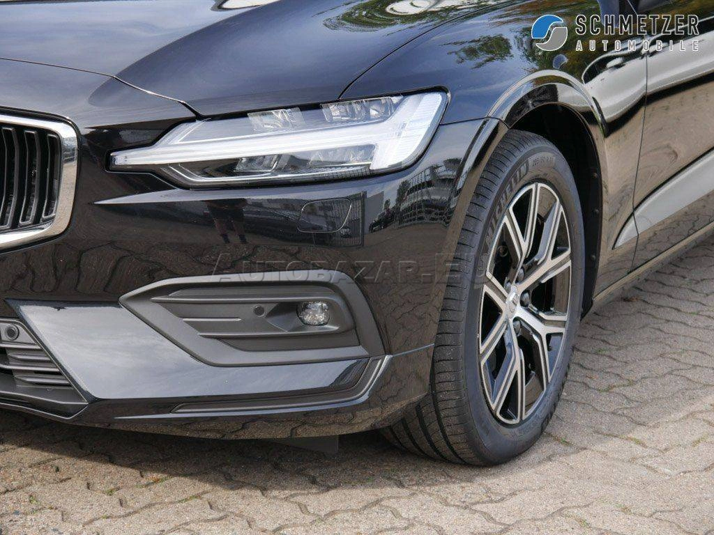 Volvo V60 B4 Core A/T