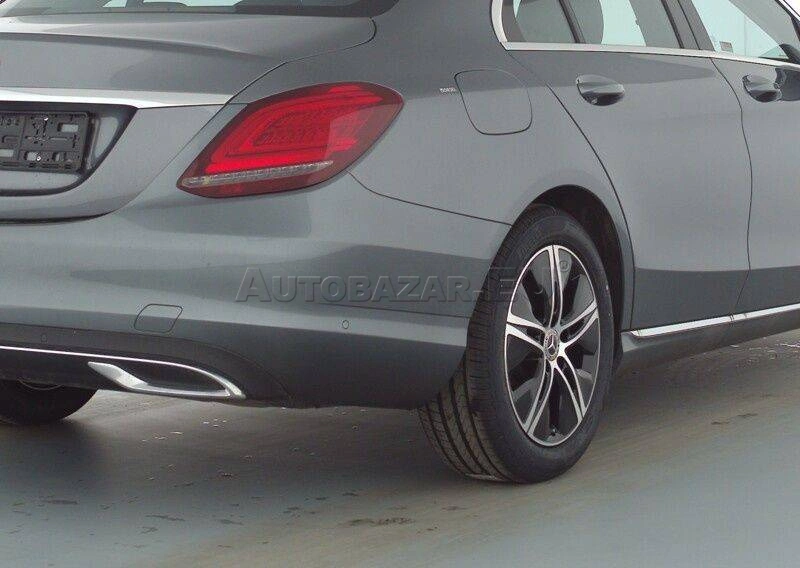 Mercedes-Benz C trieda Sedan 220 d A/T