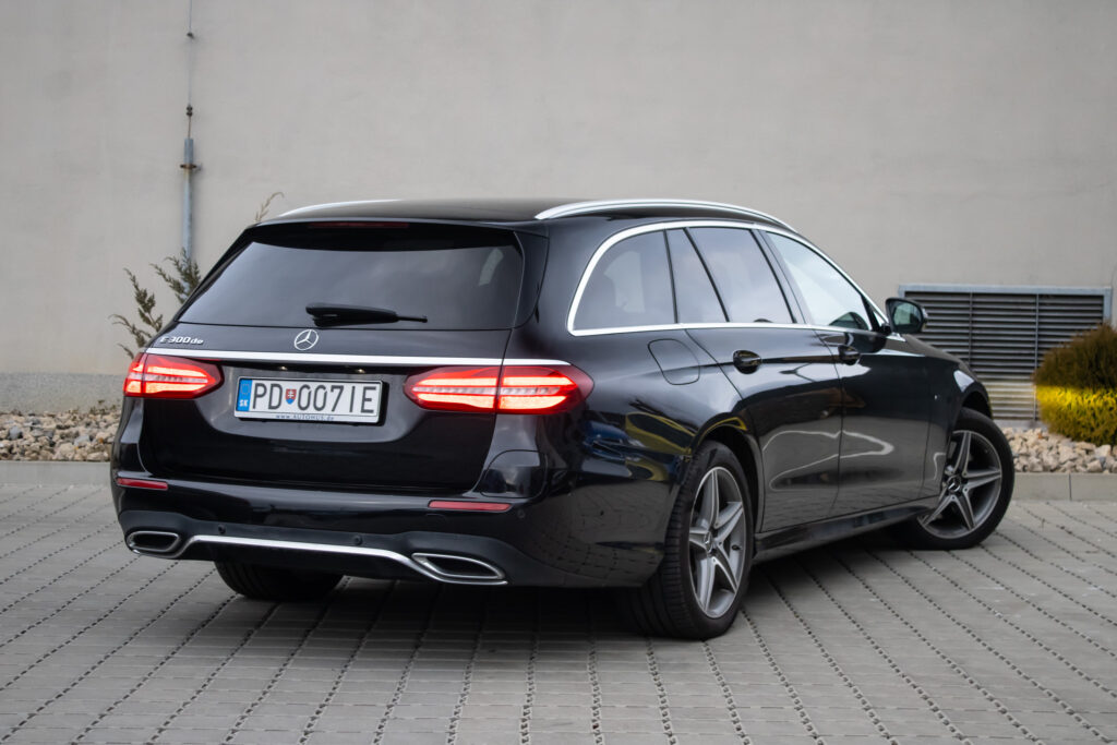 Mercedes-Benz E trieda T
