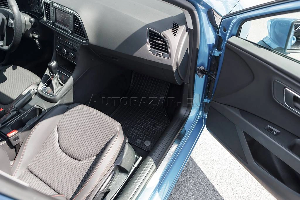 SEAT Leon 2014 na predaj – fotografia 32