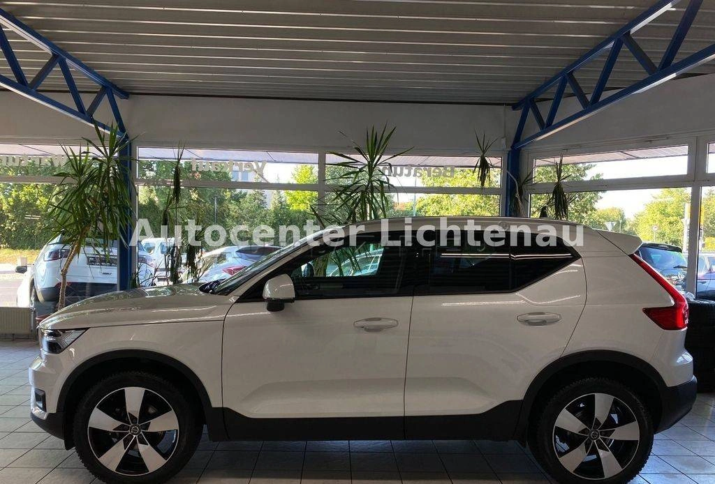 Volvo XC40 T3 163k Momentum Pro A/T