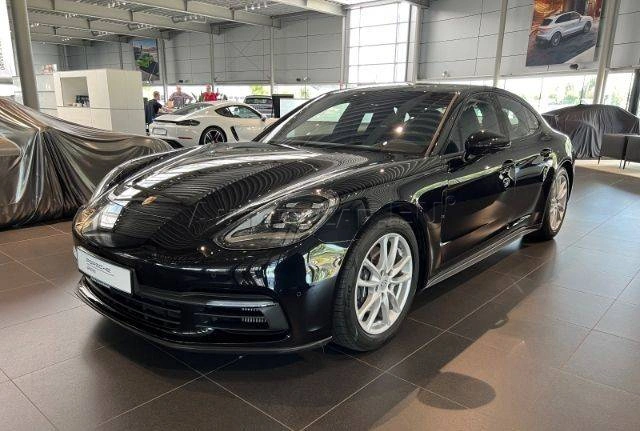 Porsche Panamera 4 A/T
