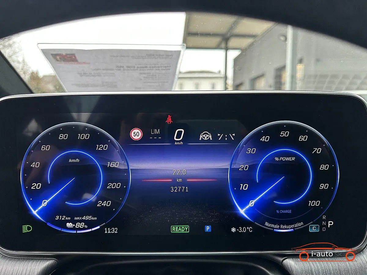 Mercedes-Benz EQE 2023 na predaj – fotografia 40