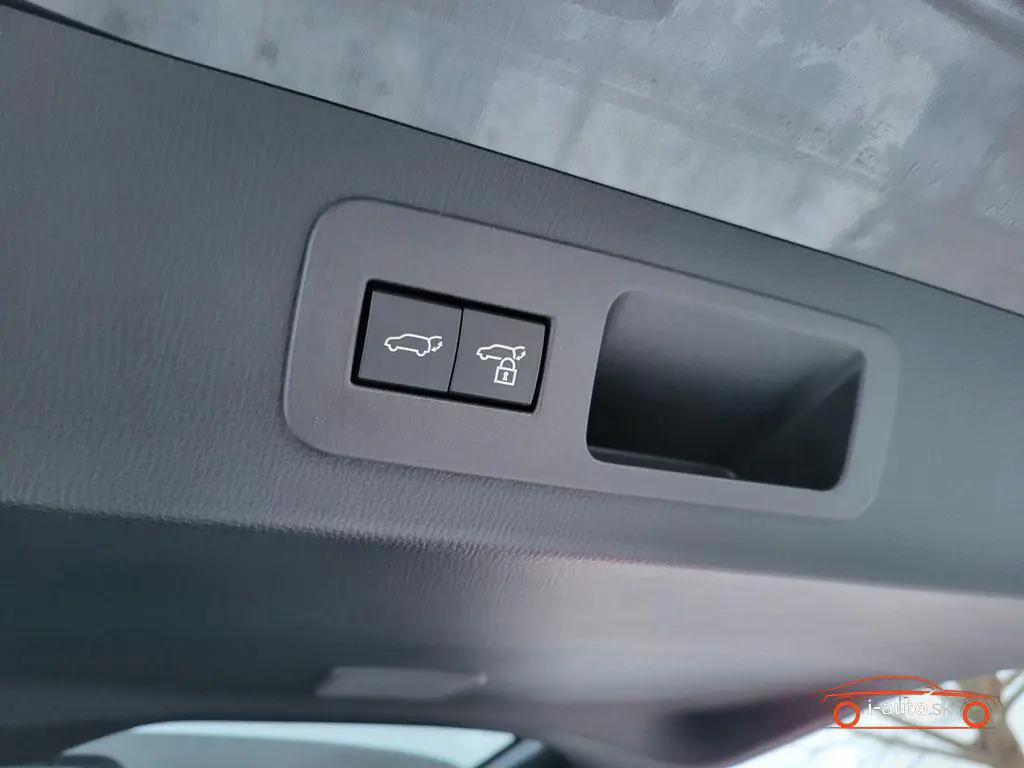 Toyota Land Cruiser 2025 na predaj – fotografia 33