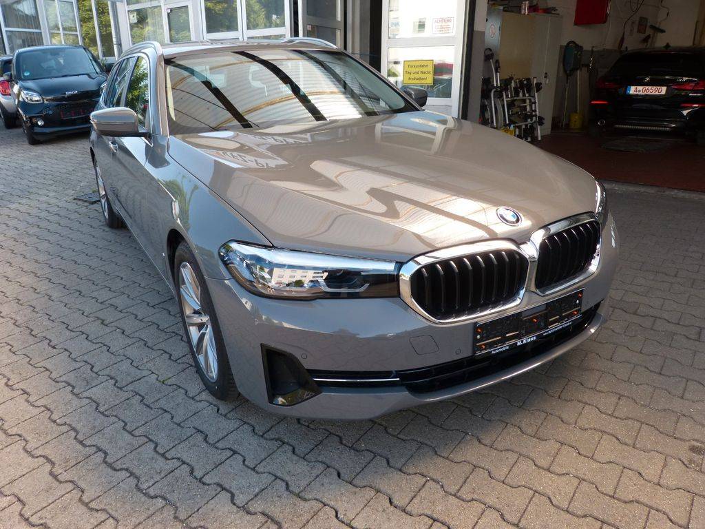 BMW Rad 5 Touring 520i mHEV A/T