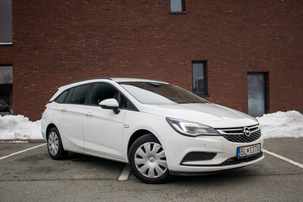 Opel Astra ST