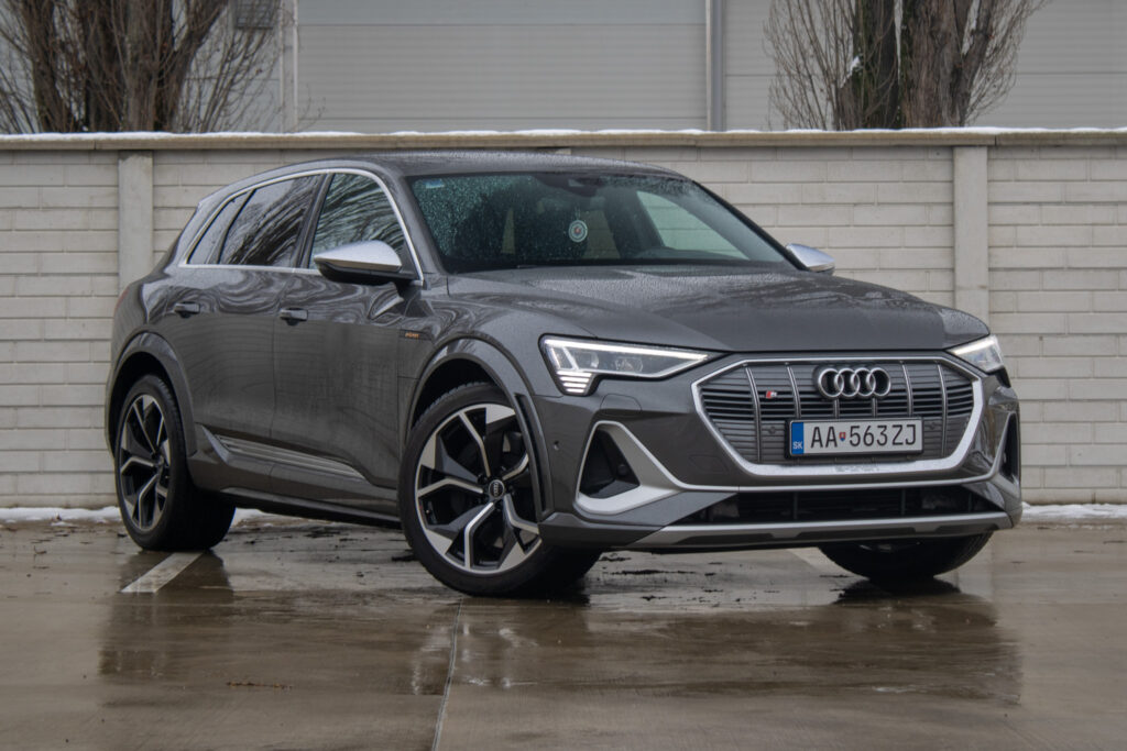 Audi e-tron