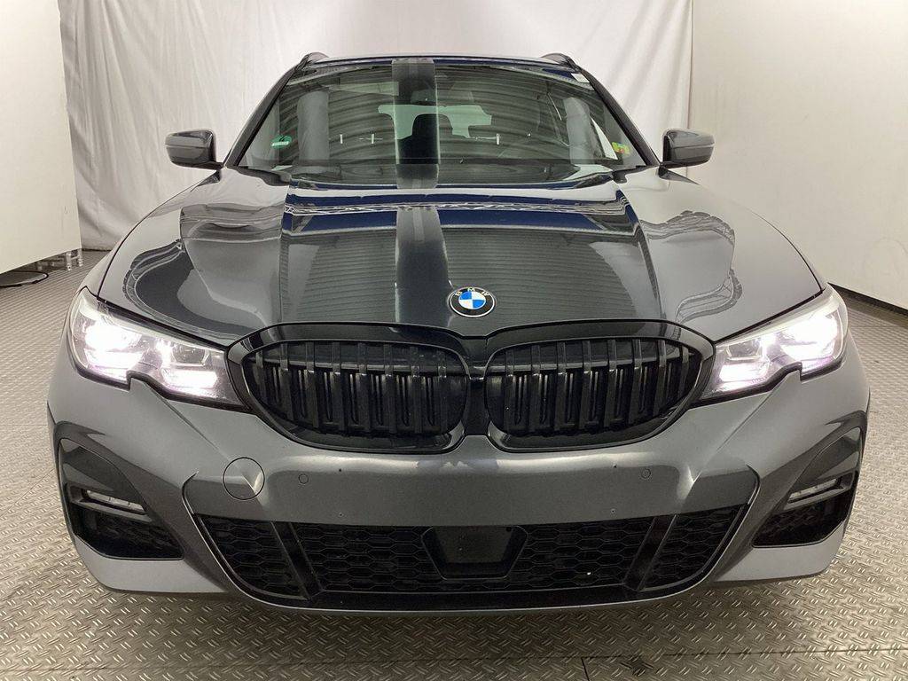 BMW Rad 3 Touring 320d mHEV  xDrive A/T