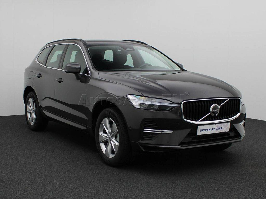Volvo XC60 B4 Momentum Pro A/T