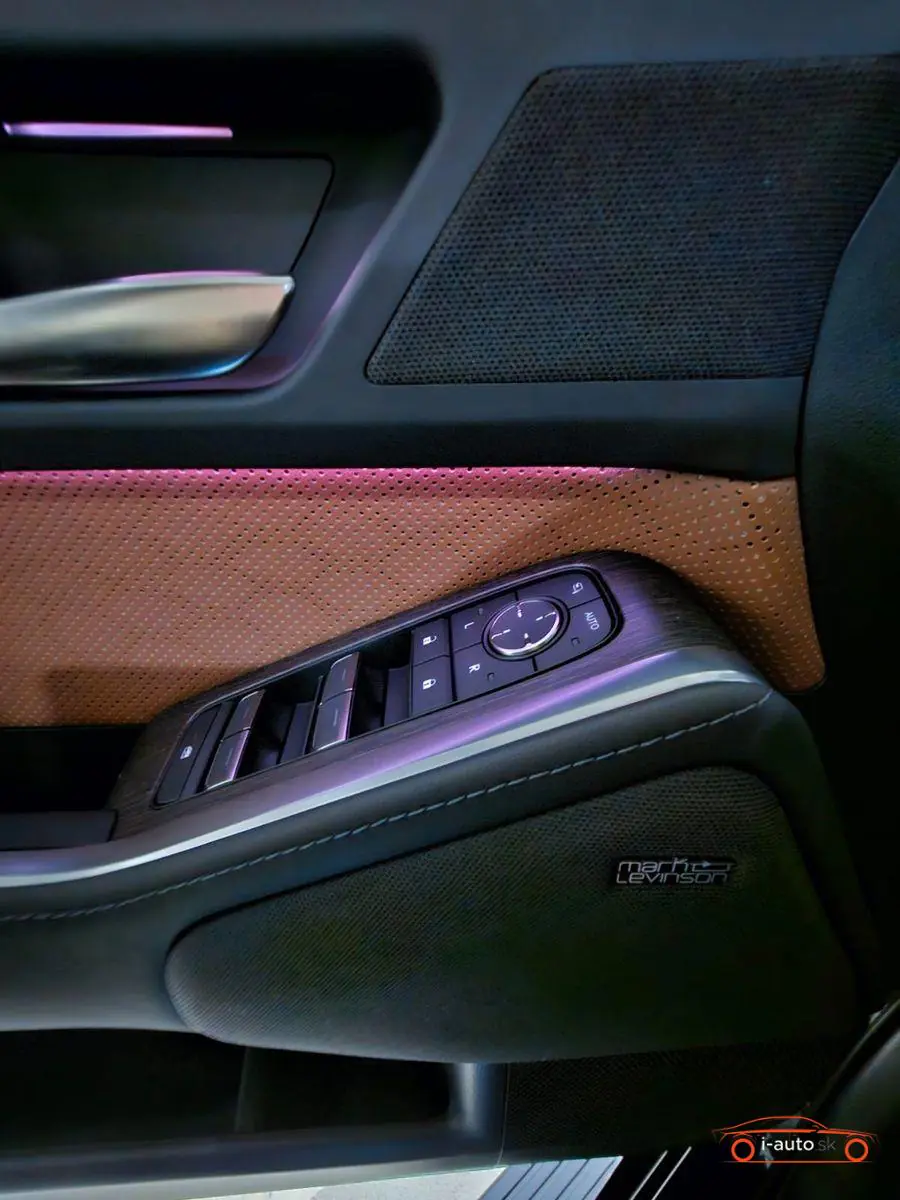 Lexus GX 2025 na predaj – fotografia 26