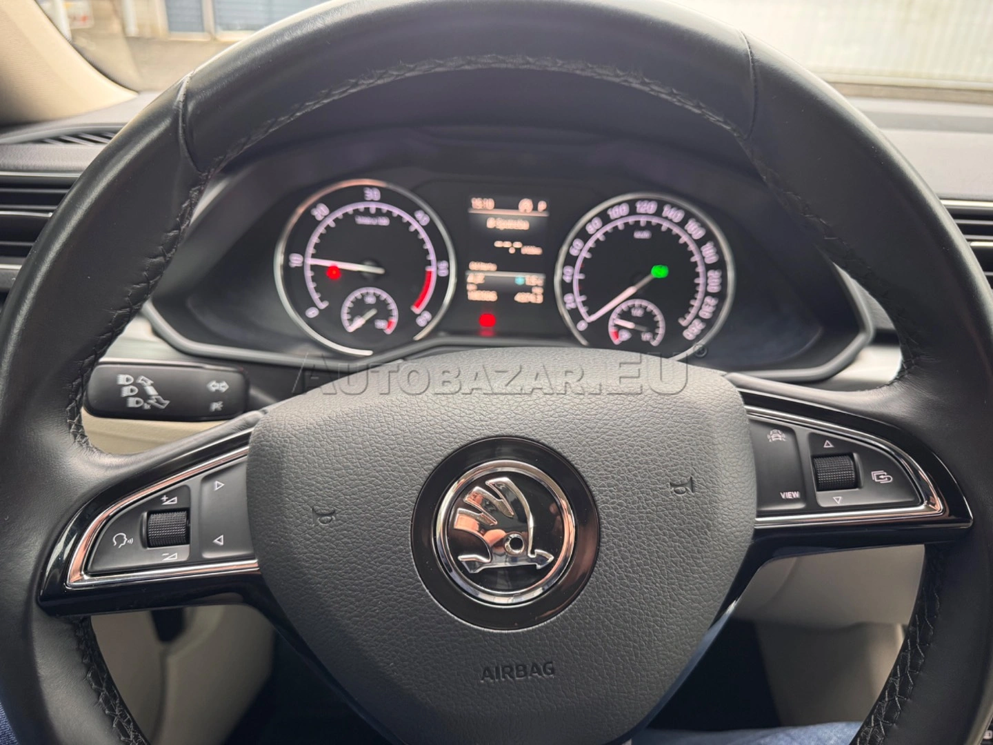 Škoda Superb 2018 na predaj – fotografia 32