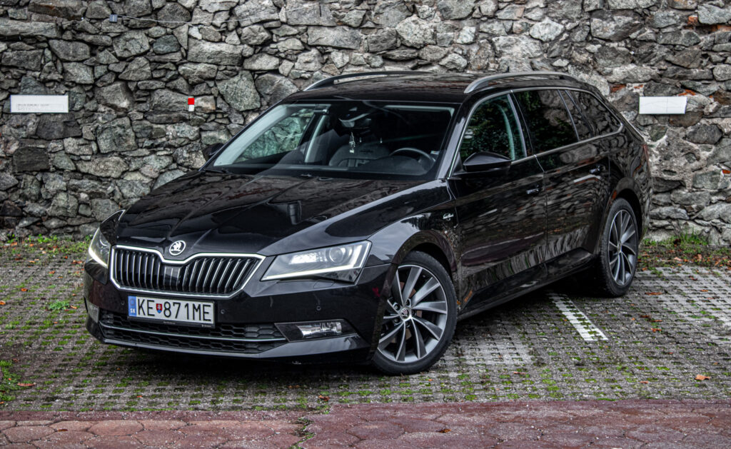 Škoda Superb Combi