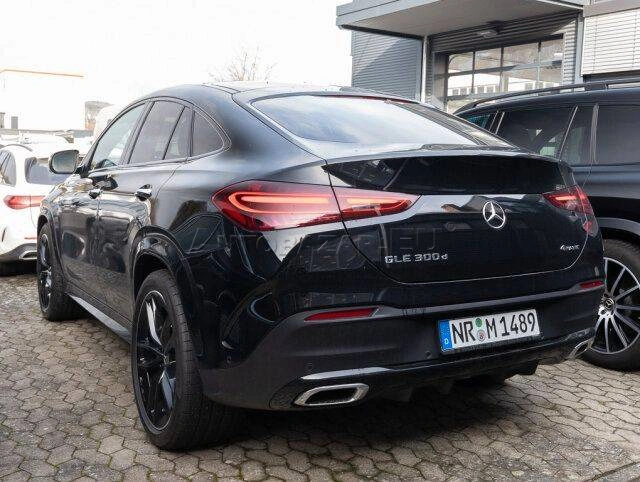 Mercedes-Benz GLE Kupé 300 d 4MATIC A/T