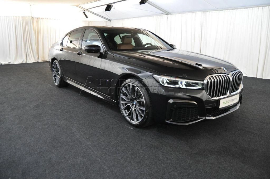 BMW rad 7 745e A/T