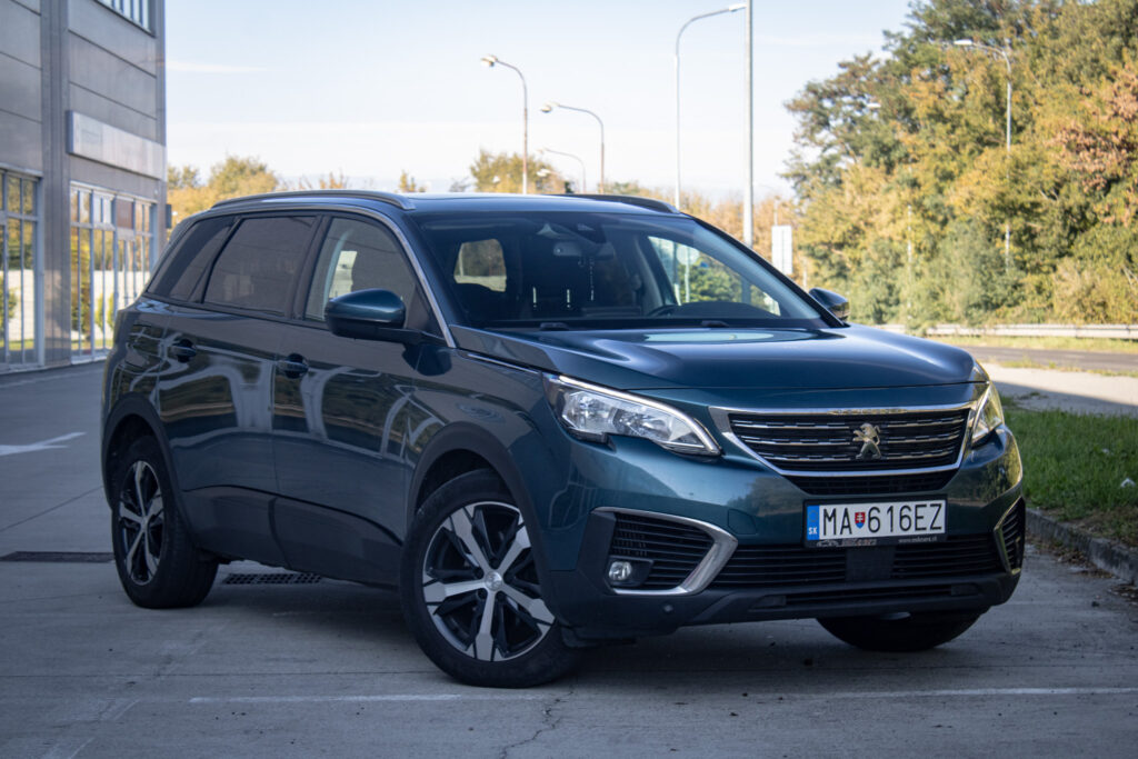 Peugeot 5008