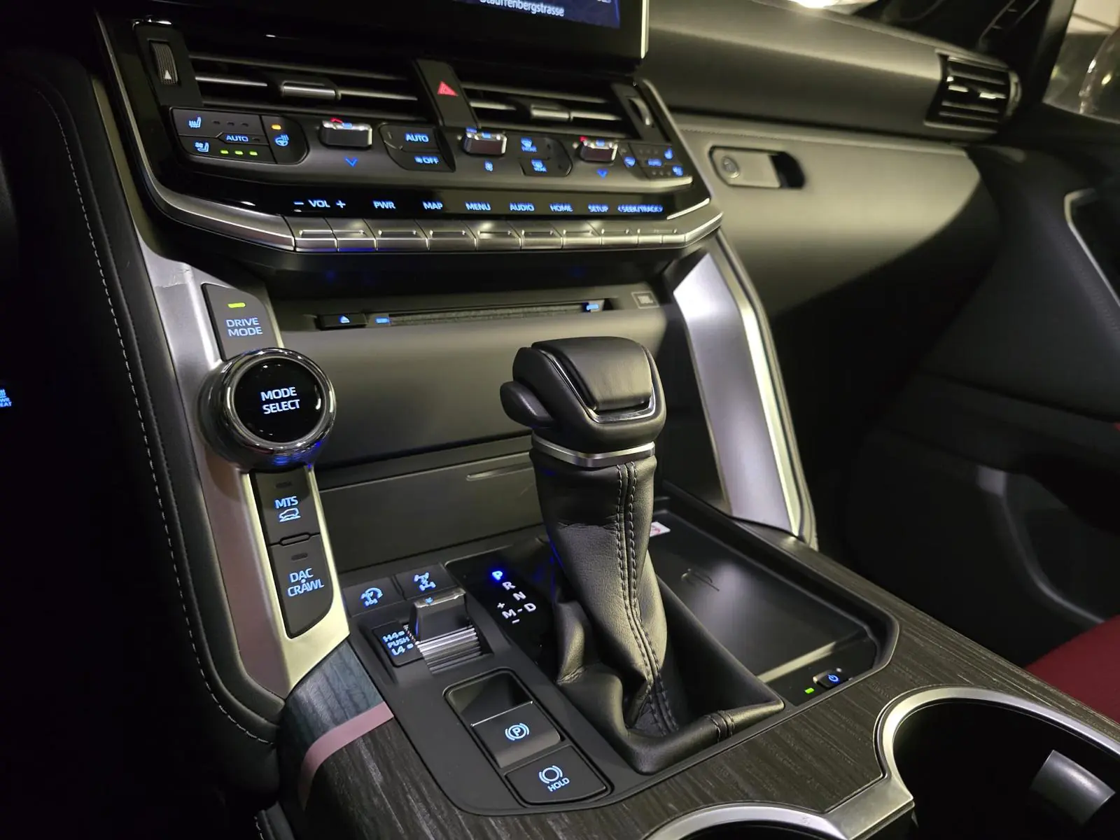 Toyota Land Cruiser 2024 na predaj – fotografia 21