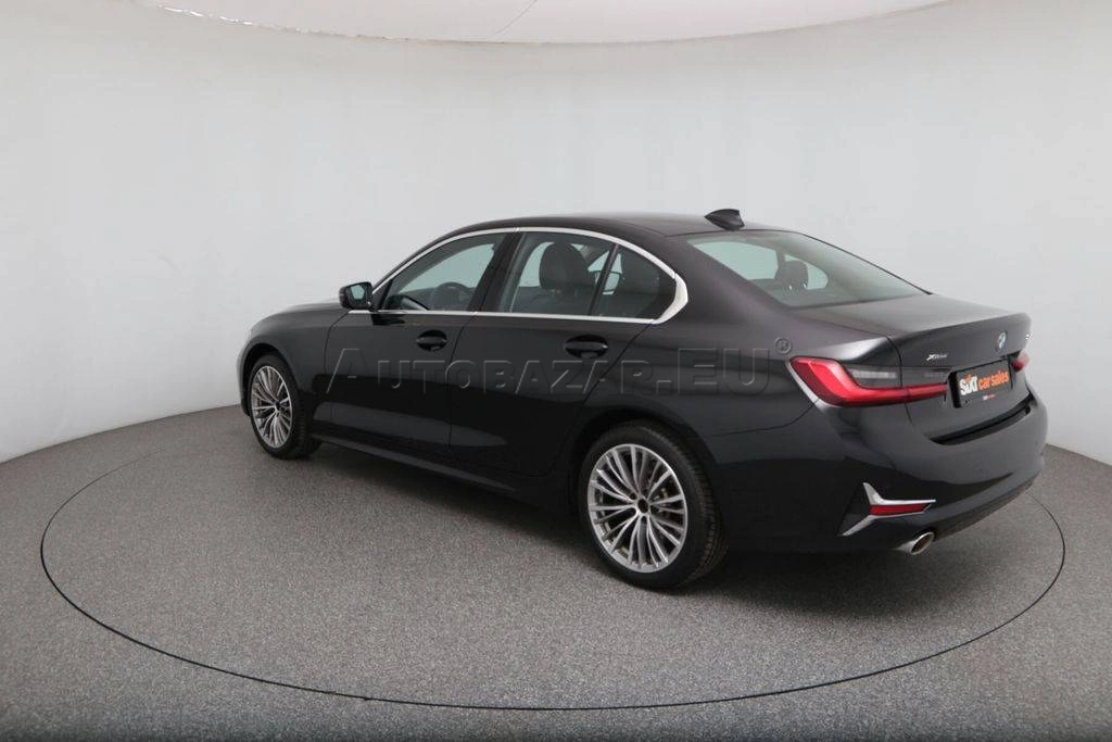 BMW Rad 3 330i xDrive A/T