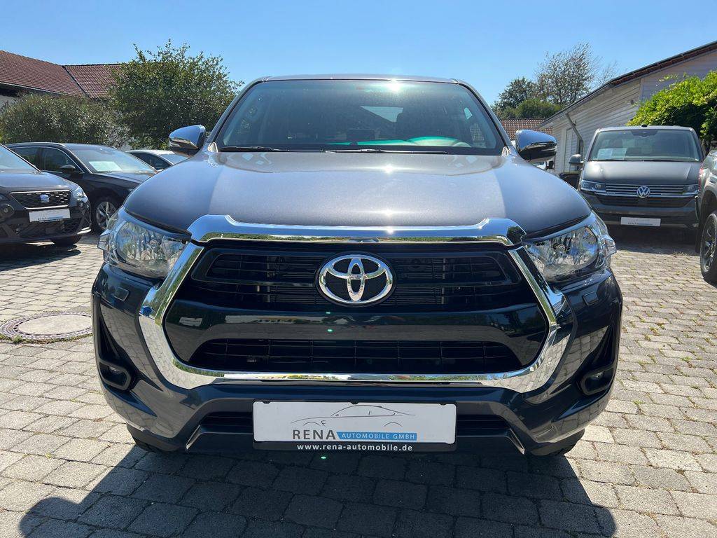 Toyota Hilux 4WD A/T
