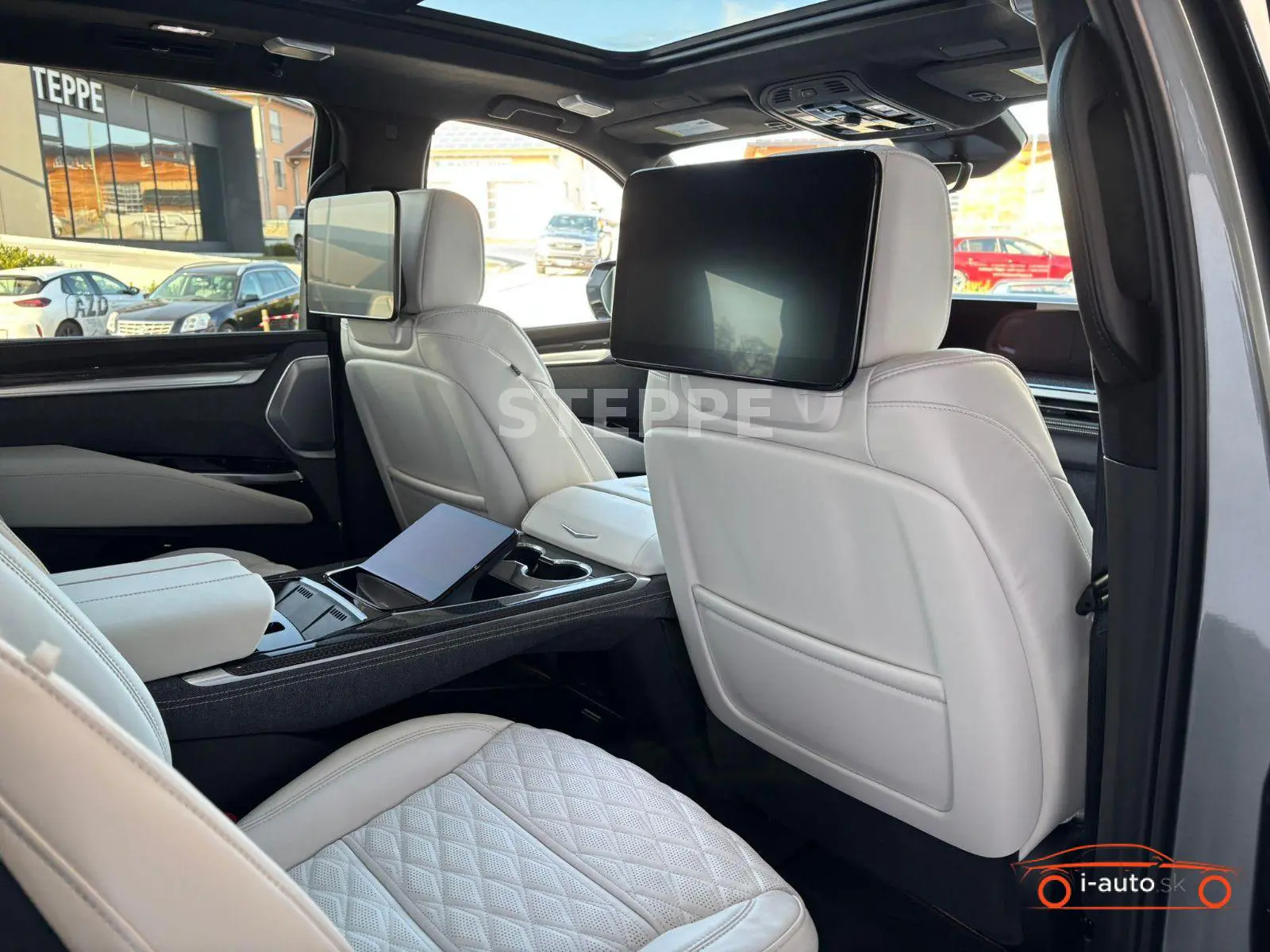 Cadillac Escalade 2026 na predaj – fotografia 17