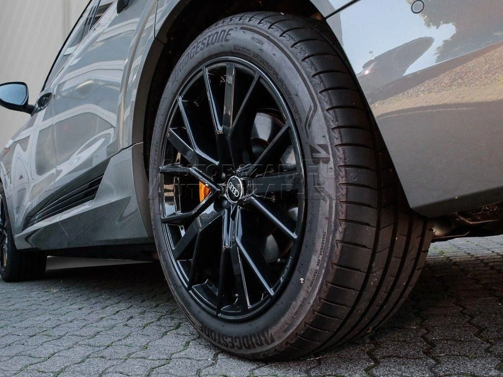 Audi e-tron 55 quattro S line