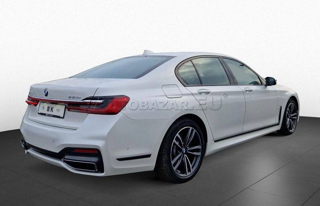 BMW Rad 7 745e M SPORT