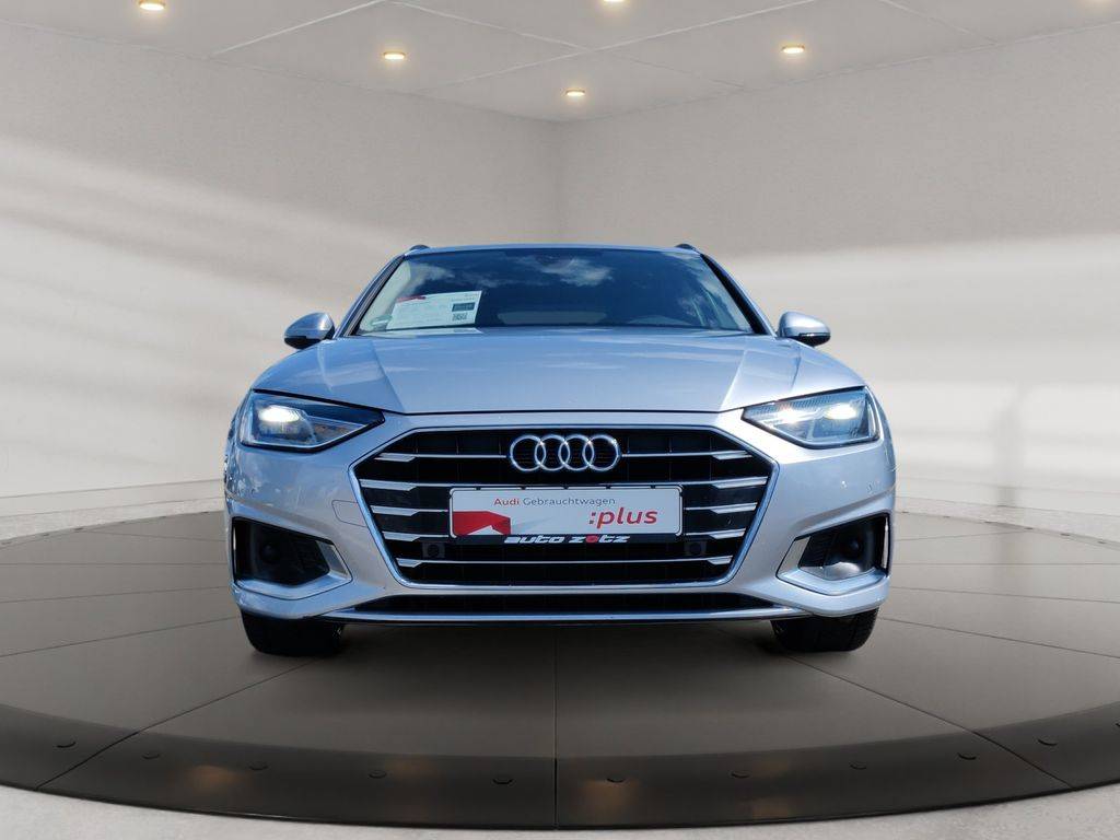 Audi A4 Avant 40 2.0 TDI Advanced S tronic