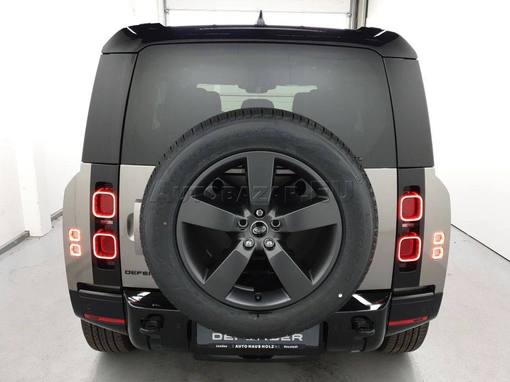 Land Rover Defender 110 3.0D I6 D250 MHEV SE A/T AWD