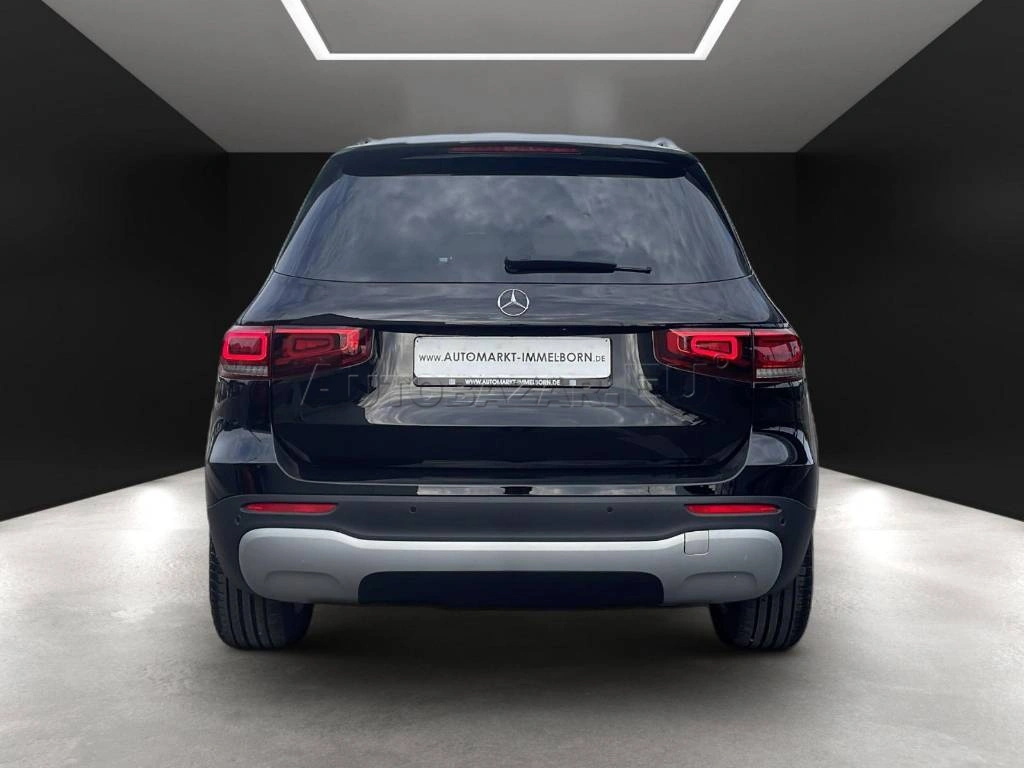 Mercedes-Benz GLB 200 A/T