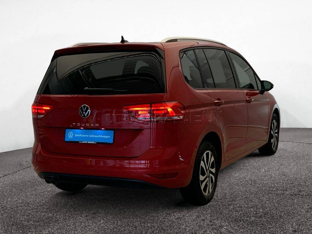 Volkswagen Touran 2.0 TDI DSG Active