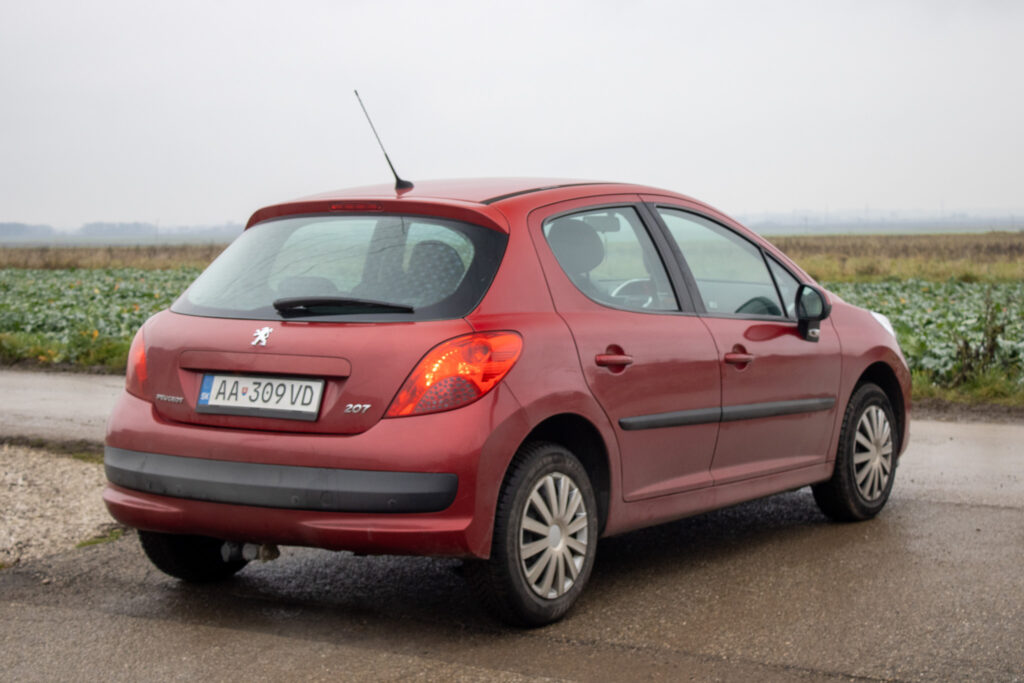 Peugeot 207