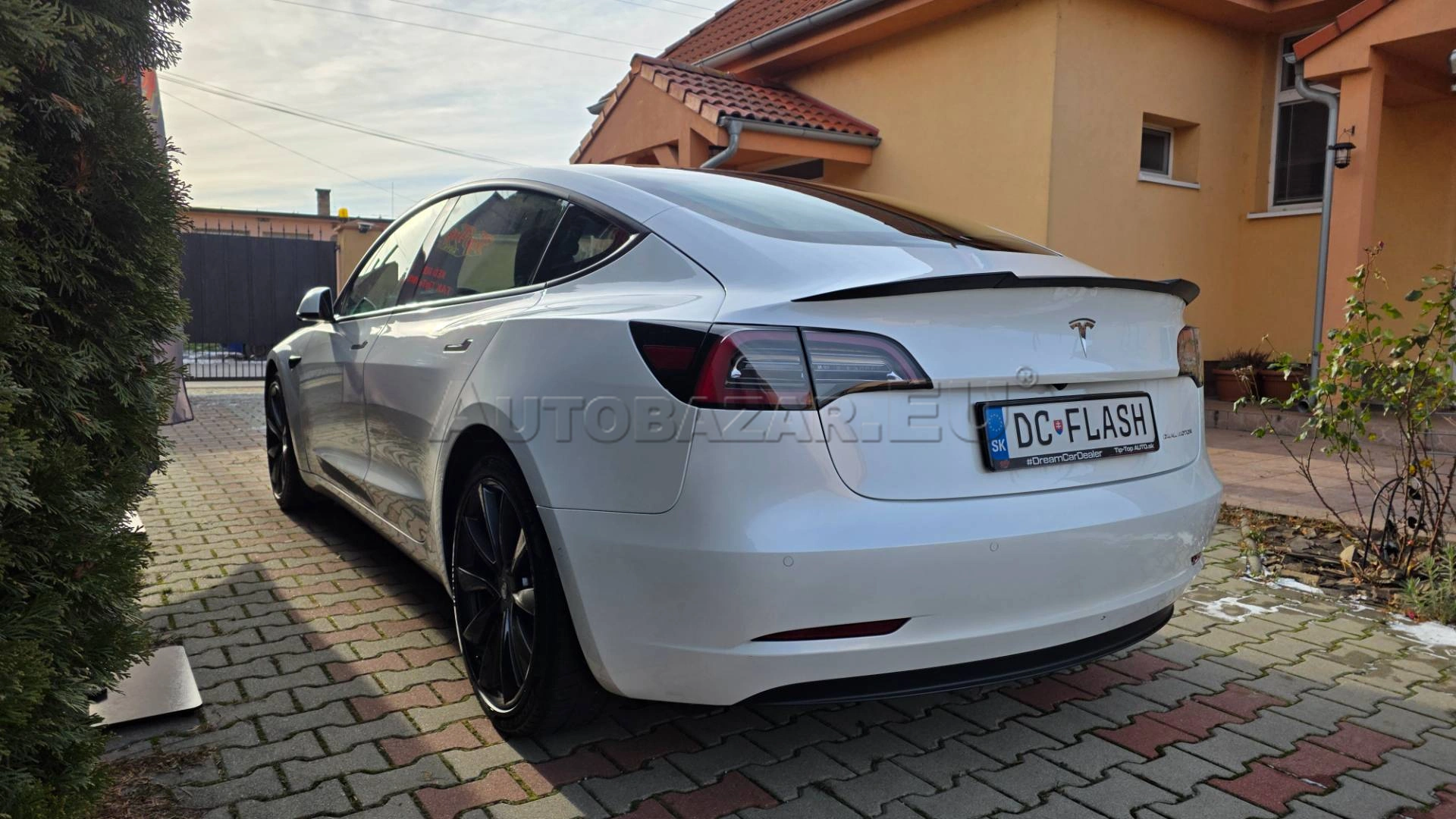Tesla Model 3 2021 na predaj – fotografia 6
