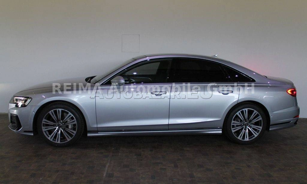 Audi A8 55 3.0 TFSI mHEV V6 quattro tiptronic