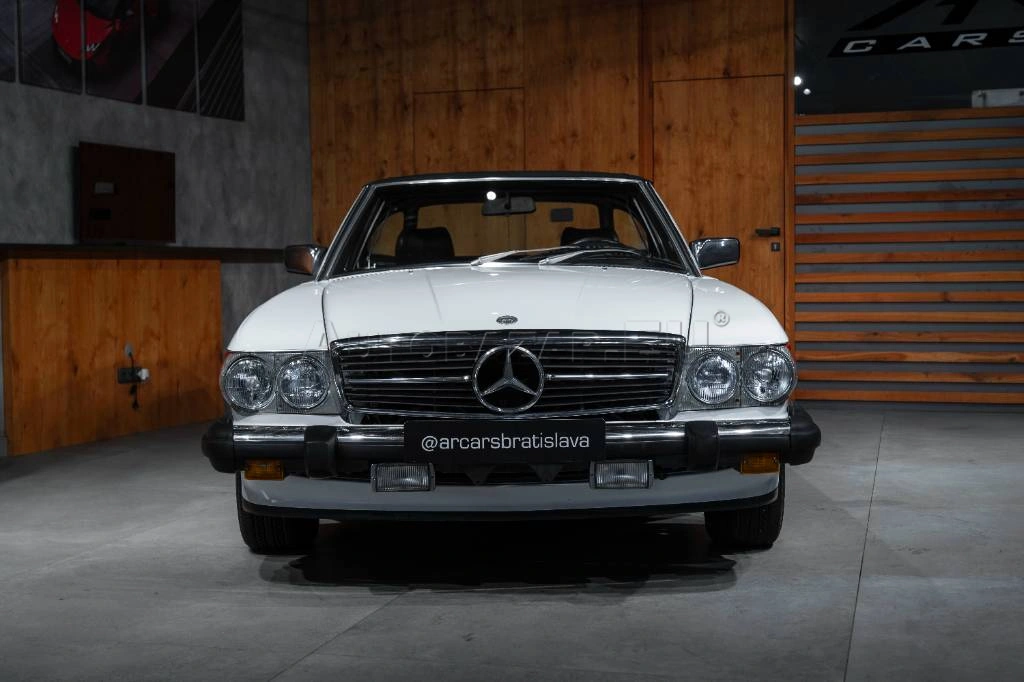 Mercedes-Benz SL 380