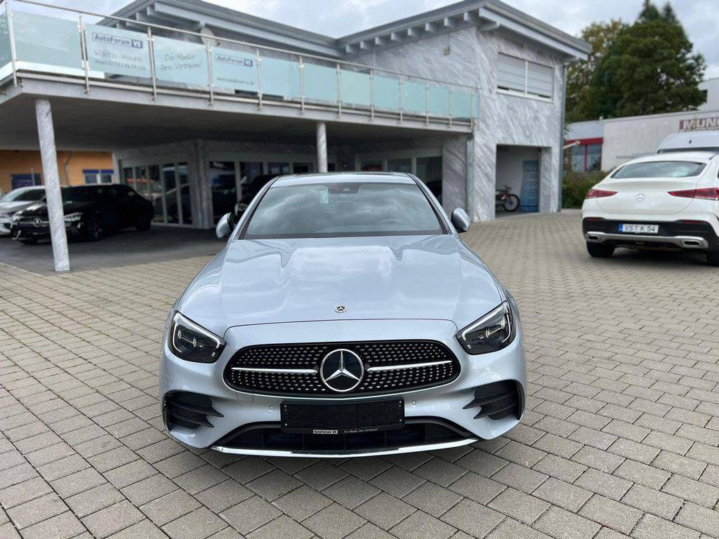 Mercedes-Benz E trieda Sedan 220 d mHEV A/T