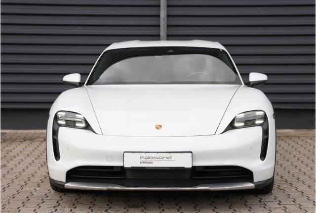 Porsche Taycan 4 Cross Turismo